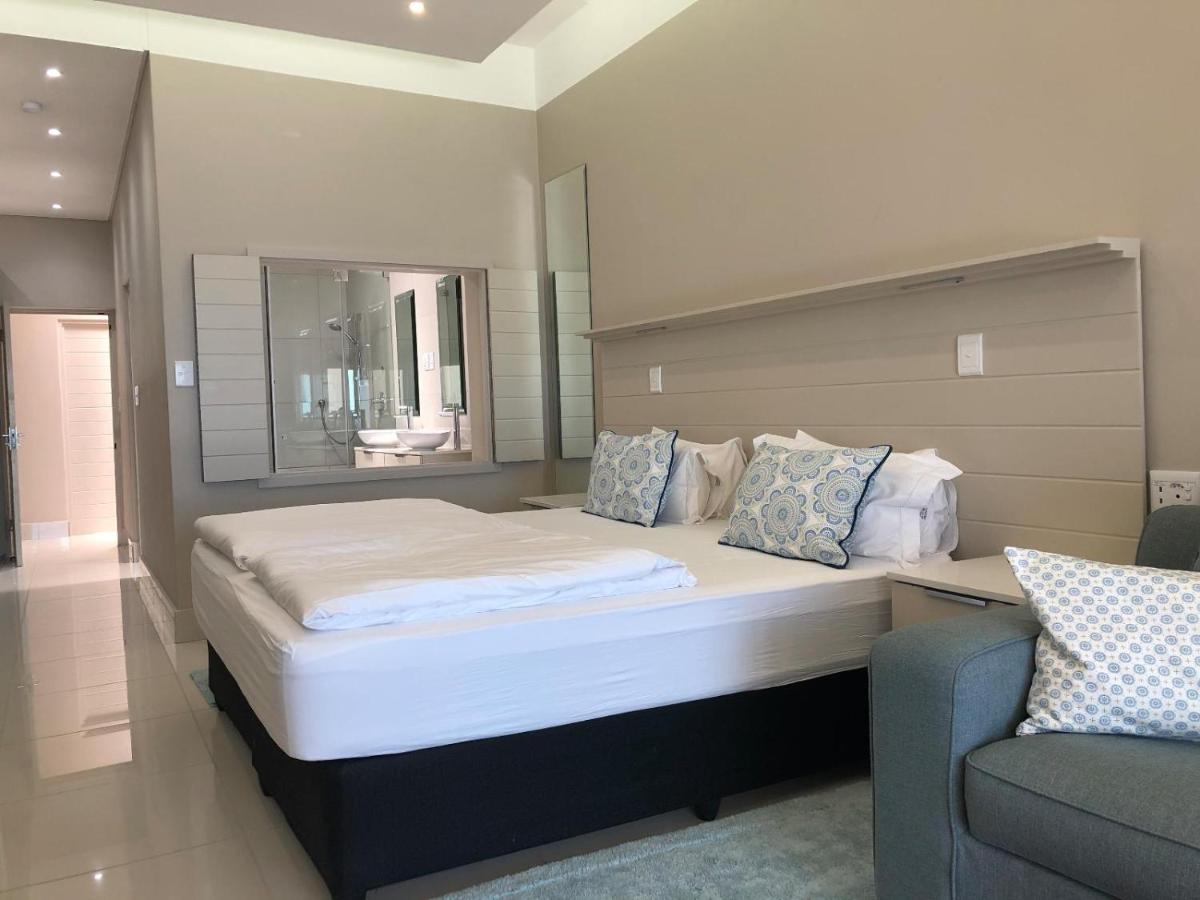 Camps Bay Blue Self-Catering Studios 开普敦 外观 照片