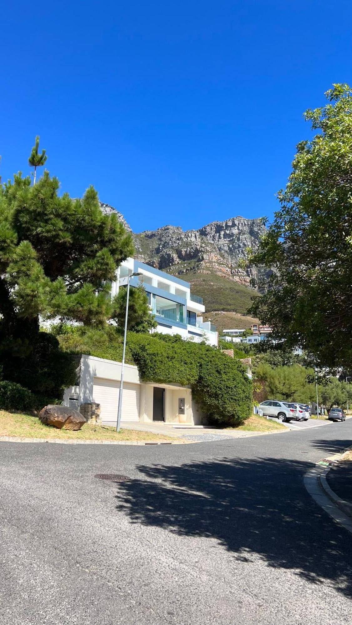Camps Bay Blue Self-Catering Studios 开普敦 外观 照片