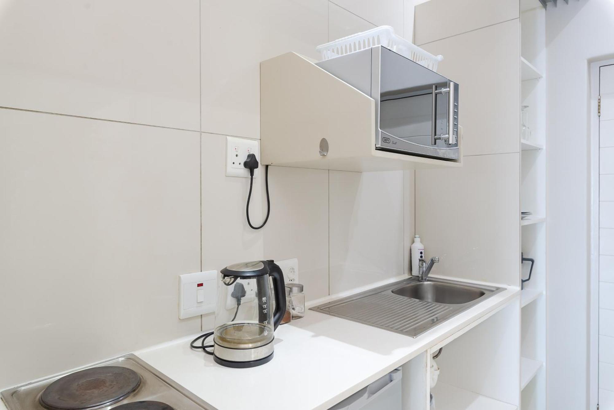 Camps Bay Blue Self-Catering Studios 开普敦 外观 照片