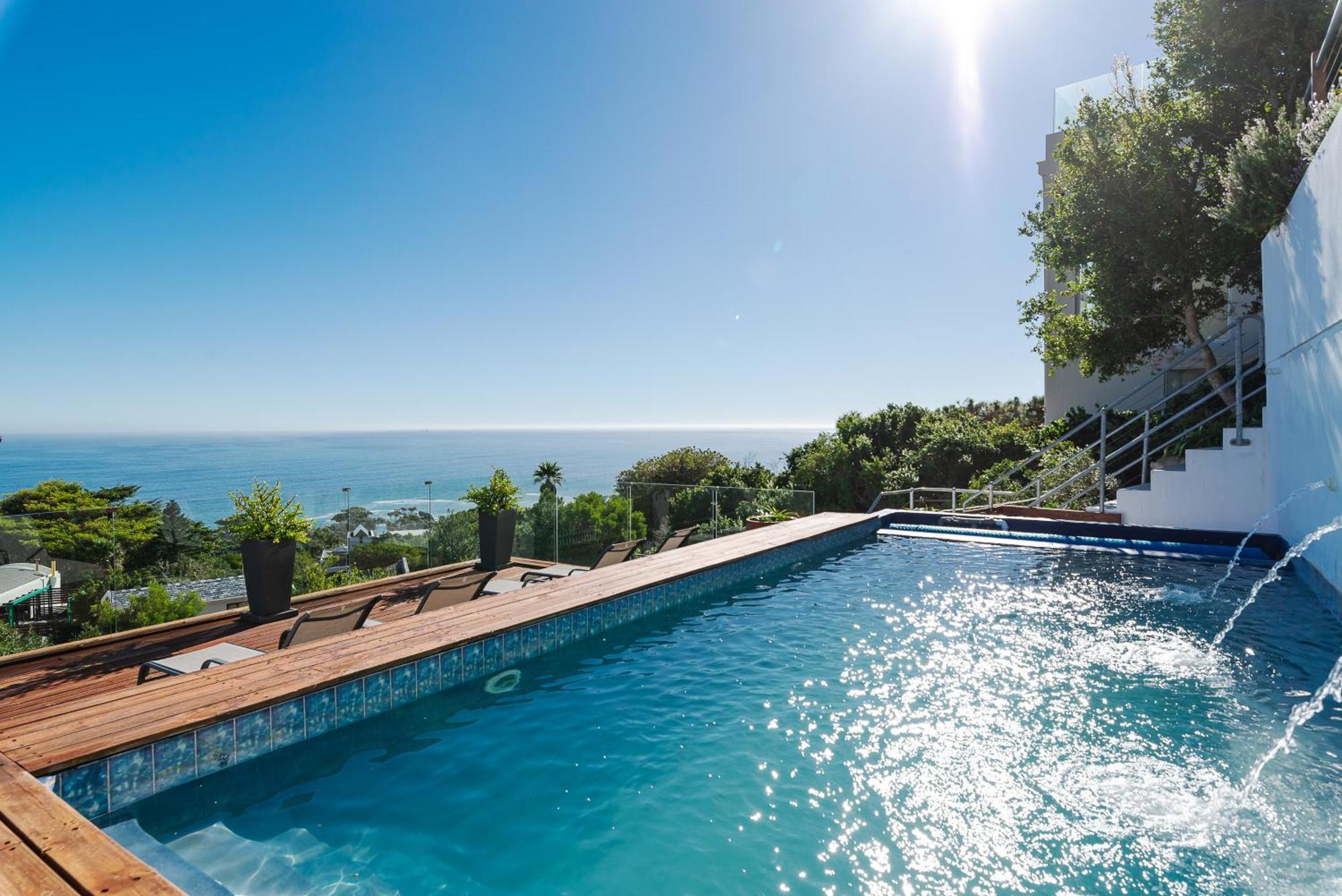 Camps Bay Blue Self-Catering Studios 开普敦 外观 照片